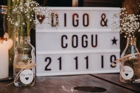 Maquiagem; Making of; Noiva; Noivo; Pré Wedding; Street Wedding; Celina Munhoz; Adriana Kruger; Manu Garcia; Camarim Madri; Wandering Wedding; São Francisco de Paula; Fotografia de Casal; Fotografia de Casamento; Pré Wedding; São Leopoldo; Ruinas Cassino;'