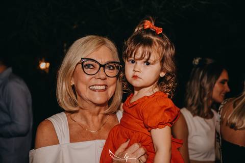 Maquiagem; Making of; Noiva; Noivo; Pré Wedding; Street Wedding; Celina Munhoz; Adriana Kruger; Manu Garcia; Camarim Madri; Wandering Wedding; São Francisco de Paula; Fotografia de Casal; Fotografia de Casamento; Pré Wedding; São Leopoldo; Ruinas Cassino;'