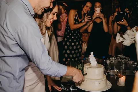 Maquiagem; Making of; Noiva; Noivo; Pré Wedding; Street Wedding; Celina Munhoz; Adriana Kruger; Manu Garcia; Camarim Madri; Wandering Wedding; São Francisco de Paula; Fotografia de Casal; Fotografia de Casamento; Pré Wedding; São Leopoldo; Ruinas Cassino;'