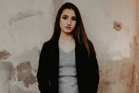 Ensaio feminino; Fotografia feminina; Recanto Bueno; Celina Munhoz; Novo Hamburgo; Fotografia Lifestyle; Nova Petropolis; Ensaio Teen; Ensaio 15th; 15 anos; Fotografo de 15 Anos; Debutante; Camarim Madri; Adriana Krieger; Manu Garcia;'