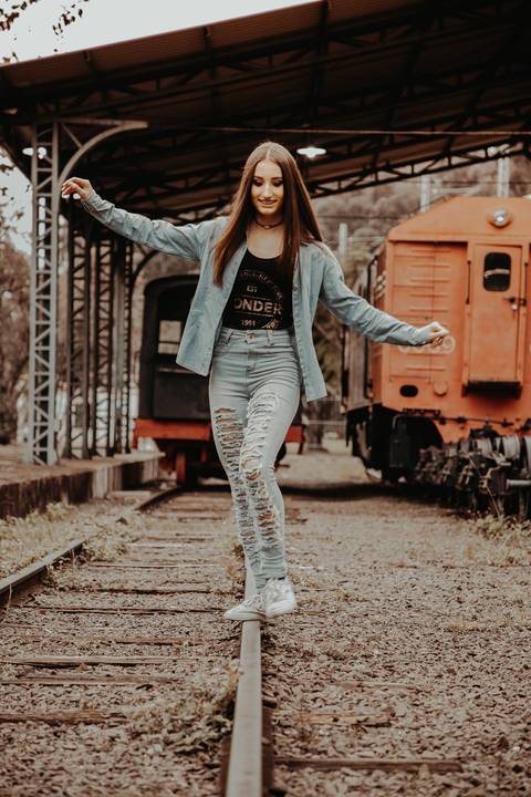 Ensaio feminino; Fotografia feminina; Recanto Bueno; Celina Munhoz; Novo Hamburgo; Fotografia Lifestyle; Nova Petropolis; Ensaio Teen; Ensaio 15th; 15 anos; Fotografo de 15 Anos; Debutante; Camarim Madri; Adriana Krieger; Manu Garcia;'