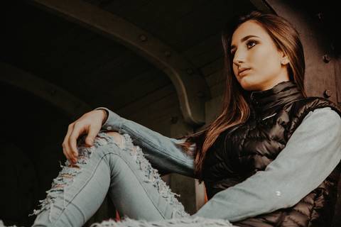 Ensaio feminino; Fotografia feminina; Recanto Bueno; Celina Munhoz; Novo Hamburgo; Fotografia Lifestyle; Nova Petropolis; Ensaio Teen; Ensaio 15th; 15 anos; Fotografo de 15 Anos; Debutante; Camarim Madri; Adriana Krieger; Manu Garcia;'