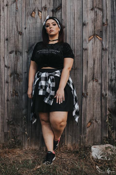 Ensaio feminino; Fotografia feminina; Recanto Bueno; Celina Munhoz; Novo Hamburgo; Fotografia Lifestyle; Nova Petropolis; Ensaio Teen; Ensaio 15th; 15 anos; Fotografo de 15 Anos; Debutante; Camarim Madri; Adriana Krieger; Manu Garcia;'