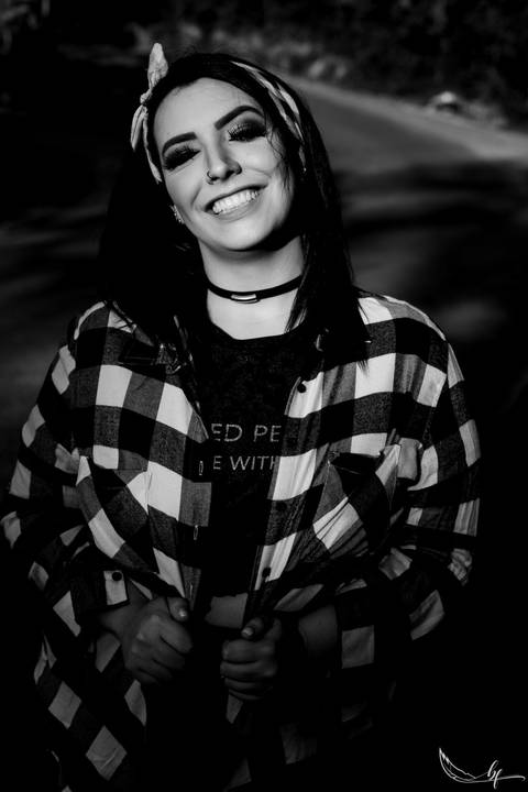 Ensaio feminino; Fotografia feminina; Recanto Bueno; Celina Munhoz; Novo Hamburgo; Fotografia Lifestyle; Nova Petropolis; Ensaio Teen; Ensaio 15th; 15 anos; Fotografo de 15 Anos; Debutante; Camarim Madri; Adriana Krieger; Manu Garcia;'