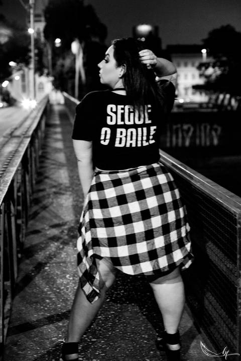 Ensaio feminino; Fotografia feminina; Recanto Bueno; Celina Munhoz; Novo Hamburgo; Fotografia Lifestyle; Nova Petropolis; Ensaio Teen; Ensaio 15th; 15 anos; Fotografo de 15 Anos; Debutante; Camarim Madri; Adriana Krieger; Manu Garcia;'