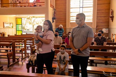 Paroquia Santa Catarina; Crisma; Primeira Eucaristia; Fotografia de Familia; Fotografo de Eventos; São Leopoldo; Novo Hamburgo; Dois Irmãos; Ivoti; Esteio; Fotografo de Batizado; Fotografia de Batizado; Batizado; Catedral Basilica São Luiz Gonzaga;'