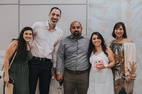 Maquiagem; Making of; Noiva; Noivo; Pré Wedding; Street Wedding; Celina Munhoz; Adriana Kruger; Manu Garcia; Camarim Madri; Wandering Wedding; São Francisco de Paula; Fotografia de Casal; Fotografia de Casamento; Pré Wedding; São Leopoldo; Belo Horizonte;'