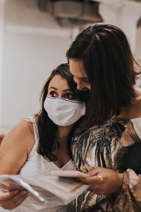 Maquiagem; Making of; Noiva; Noivo; Pré Wedding; Street Wedding; Celina Munhoz; Adriana Kruger; Manu Garcia; Camarim Madri; Wandering Wedding; São Francisco de Paula; Fotografia de Casal; Fotografia de Casamento; Pré Wedding; São Leopoldo; Belo Horizonte;'
