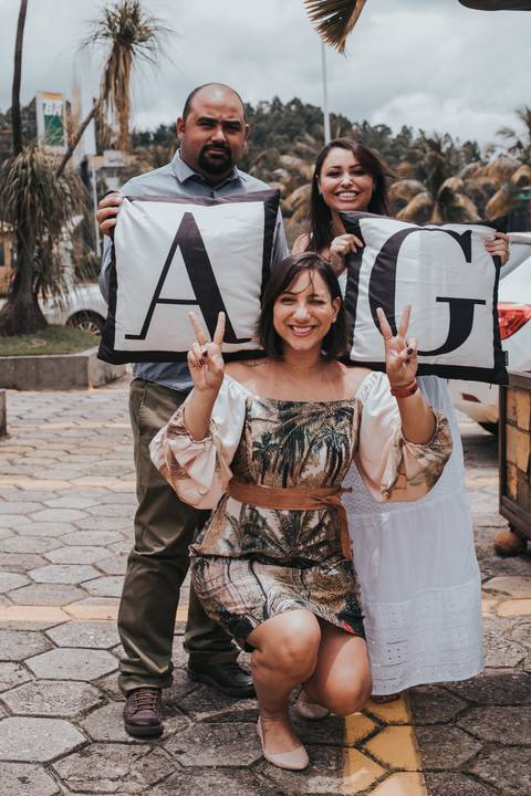 Maquiagem; Making of; Noiva; Noivo; Pré Wedding; Street Wedding; Celina Munhoz; Adriana Kruger; Manu Garcia; Camarim Madri; Wandering Wedding; São Francisco de Paula; Fotografia de Casal; Fotografia de Casamento; Pré Wedding; São Leopoldo; Belo Horizonte;'