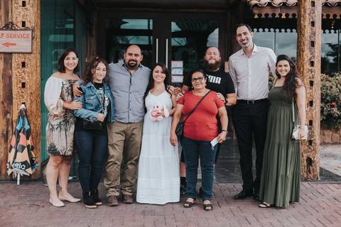 Maquiagem; Making of; Noiva; Noivo; Pré Wedding; Street Wedding; Celina Munhoz; Adriana Kruger; Manu Garcia; Camarim Madri; Wandering Wedding; São Francisco de Paula; Fotografia de Casal; Fotografia de Casamento; Pré Wedding; São Leopoldo; Belo Horizonte;'