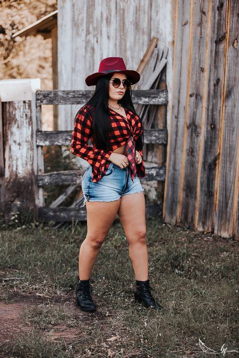 Ensaio feminino; Fotografia feminina; Recanto Bueno; Celina Munhoz; Novo Hamburgo; Fotografia Lifestyle; Nova Petropolis; Ensaio Teen; Ensaio 15th; 15 anos; Fotografo de 15 Anos; Camarim Madri; Adriana Krieger; Manu Garcia; Secret Closet; Boudoir;'