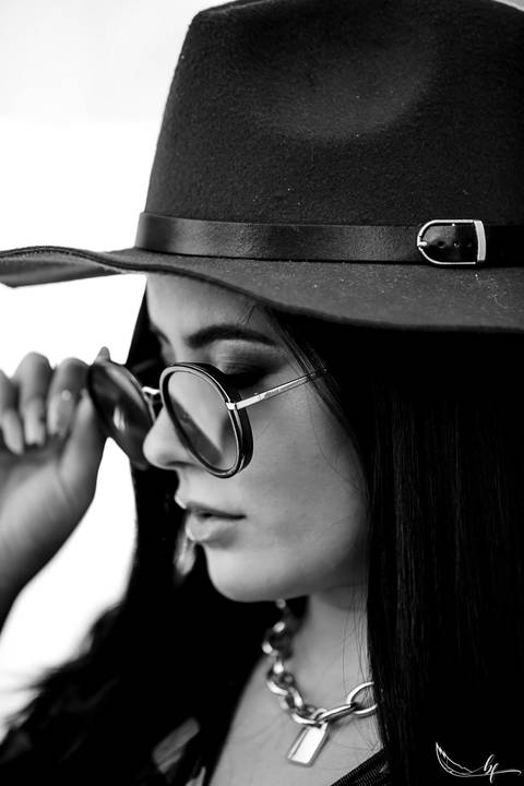 Ensaio feminino; Fotografia feminina; Recanto Bueno; Celina Munhoz; Novo Hamburgo; Fotografia Lifestyle; Nova Petropolis; Ensaio Teen; Ensaio 15th; 15 anos; Fotografo de 15 Anos; Camarim Madri; Adriana Krieger; Manu Garcia; Secret Closet; Boudoir;'