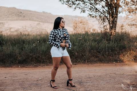 Ensaio feminino; Fotografia feminina; Recanto Bueno; Celina Munhoz; Novo Hamburgo; Fotografia Lifestyle; Nova Petropolis; Ensaio Teen; Ensaio 15th; 15 anos; Fotografo de 15 Anos; Camarim Madri; Adriana Krieger; Manu Garcia; Secret Closet; Boudoir;'