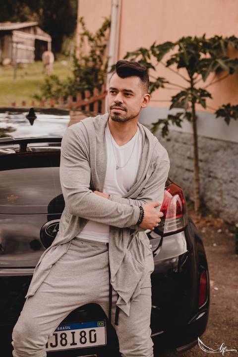 Ensaio Masculino; Fotografia Masculino; Recanto Bueno; Celina Munhoz; Novo Hamburgo; Fotografia Lifestyle; Nova Petropolis; Ensaio Teen; Retrato; Camarim Madri; Adriana Krieger; Manu Garcia; Secret Closet; Boudoir;'