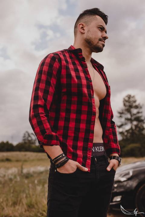 Ensaio Masculino; Fotografia Masculino; Recanto Bueno; Celina Munhoz; Novo Hamburgo; Fotografia Lifestyle; Nova Petropolis; Ensaio Teen; Retrato; Camarim Madri; Adriana Krieger; Manu Garcia; Secret Closet; Boudoir;'