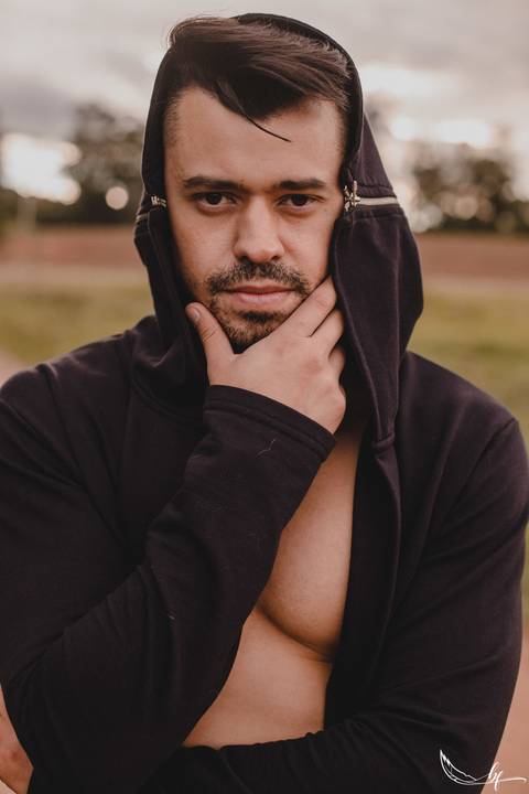 Ensaio Masculino; Fotografia Masculino; Recanto Bueno; Celina Munhoz; Novo Hamburgo; Fotografia Lifestyle; Nova Petropolis; Ensaio Teen; Retrato; Camarim Madri; Adriana Krieger; Manu Garcia; Secret Closet; Boudoir;'