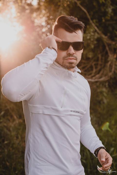 Ensaio Masculino; Fotografia Masculino; Recanto Bueno; Celina Munhoz; Novo Hamburgo; Fotografia Lifestyle; Nova Petropolis; Ensaio Teen; Retrato; Camarim Madri; Adriana Krieger; Manu Garcia; Secret Closet; Boudoir;'