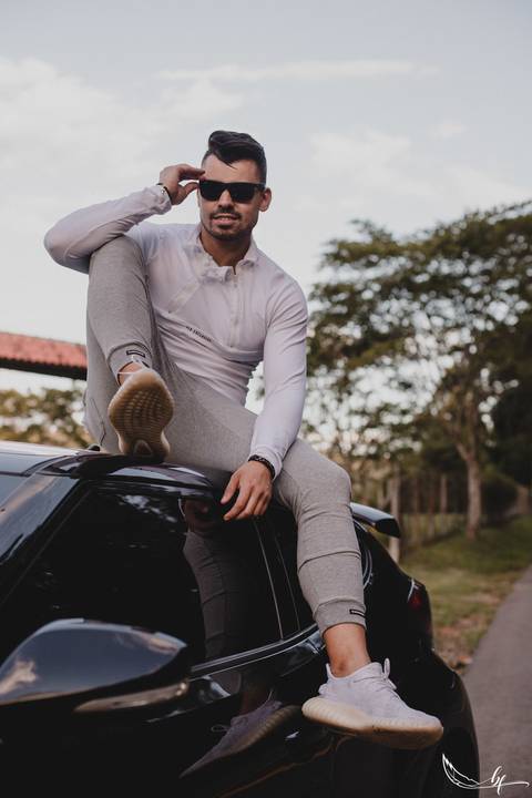 Ensaio Masculino; Fotografia Masculino; Recanto Bueno; Celina Munhoz; Novo Hamburgo; Fotografia Lifestyle; Nova Petropolis; Ensaio Teen; Retrato; Camarim Madri; Adriana Krieger; Manu Garcia; Secret Closet; Boudoir;'