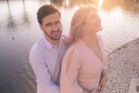 Maquiagem; Making of; Noiva; Noivo; Pré Wedding; Street Wedding; Celina Munhoz; Adriana Kruger; Manu Garcia; Camarim Madri; Wandering Wedding; São Francisco de Paula; Fotografia de Casal; Fotografia de Casamento; Pré Wedding; São Leopoldo; Belo Horizonte;'