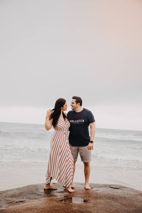 Maquiagem; Making of; Noiva; Noivo; Pré Wedding; Street Wedding; Celina Munhoz; Adriana Kruger; Manu Garcia; Camarim Madri; Wandering Wedding; São Francisco de Paula; Fotografia de Casal; Fotografia de Casamento; Pré Wedding; São Leopoldo; Belo Horizonte;'