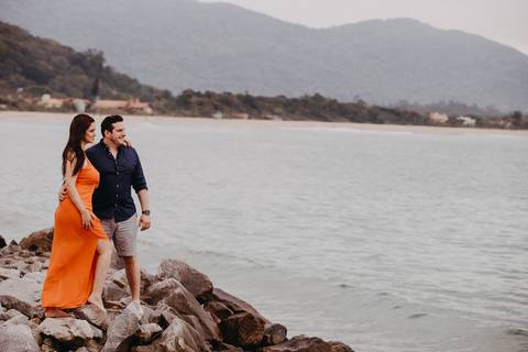 Maquiagem; Making of; Noiva; Noivo; Pré Wedding; Street Wedding; Celina Munhoz; Adriana Kruger; Manu Garcia; Camarim Madri; Wandering Wedding; São Francisco de Paula; Fotografia de Casal; Fotografia de Casamento; Pré Wedding; São Leopoldo; Belo Horizonte;'