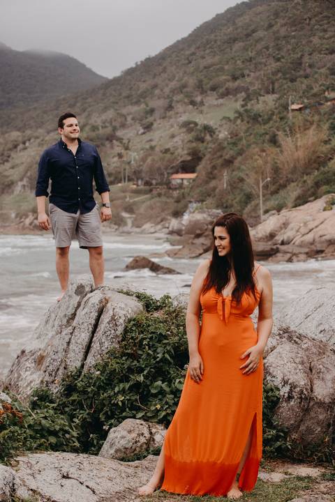 Maquiagem; Making of; Noiva; Noivo; Pré Wedding; Street Wedding; Celina Munhoz; Adriana Kruger; Manu Garcia; Camarim Madri; Wandering Wedding; São Francisco de Paula; Fotografia de Casal; Fotografia de Casamento; Pré Wedding; São Leopoldo; Belo Horizonte;'