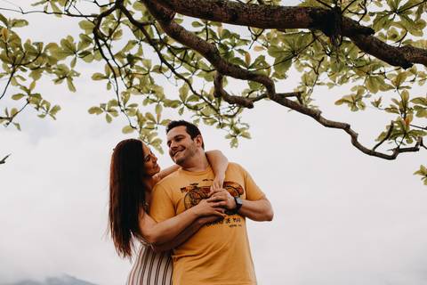 Maquiagem; Making of; Noiva; Noivo; Pré Wedding; Street Wedding; Celina Munhoz; Adriana Kruger; Manu Garcia; Camarim Madri; Wandering Wedding; São Francisco de Paula; Fotografia de Casal; Fotografia de Casamento; Pré Wedding; São Leopoldo; Belo Horizonte;'