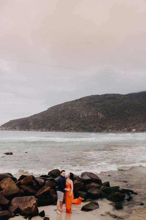 Maquiagem; Making of; Noiva; Noivo; Pré Wedding; Street Wedding; Celina Munhoz; Adriana Kruger; Manu Garcia; Camarim Madri; Wandering Wedding; São Francisco de Paula; Fotografia de Casal; Fotografia de Casamento; Pré Wedding; São Leopoldo; Belo Horizonte;'