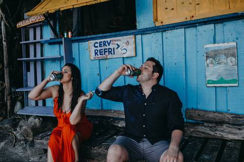 Maquiagem; Making of; Noiva; Noivo; Pré Wedding; Street Wedding; Celina Munhoz; Adriana Kruger; Manu Garcia; Camarim Madri; Wandering Wedding; São Francisco de Paula; Fotografia de Casal; Fotografia de Casamento; Pré Wedding; São Leopoldo; Belo Horizonte;'