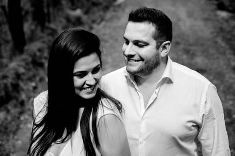 Maquiagem; Making of; Noiva; Noivo; Pré Wedding; Street Wedding; Celina Munhoz; Adriana Kruger; Manu Garcia; Camarim Madri; Wandering Wedding; São Francisco de Paula; Fotografia de Casal; Fotografia de Casamento; Pré Wedding; São Leopoldo; Belo Horizonte;'