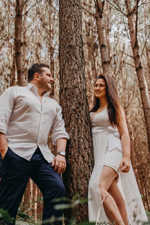 Maquiagem; Making of; Noiva; Noivo; Pré Wedding; Street Wedding; Celina Munhoz; Adriana Kruger; Manu Garcia; Camarim Madri; Wandering Wedding; São Francisco de Paula; Fotografia de Casal; Fotografia de Casamento; Pré Wedding; São Leopoldo; Belo Horizonte;'