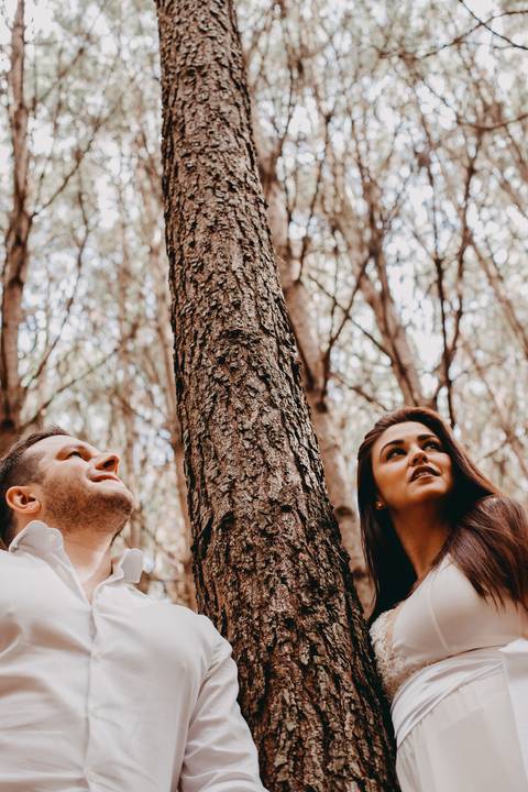 Maquiagem; Making of; Noiva; Noivo; Pré Wedding; Street Wedding; Celina Munhoz; Adriana Kruger; Manu Garcia; Camarim Madri; Wandering Wedding; São Francisco de Paula; Fotografia de Casal; Fotografia de Casamento; Pré Wedding; São Leopoldo; Belo Horizonte;'