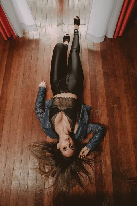 Ensaio feminino; Fotografia feminina; Recanto Bueno; Celina Munhoz; Novo Hamburgo; Fotografia Lifestyle; Nova Petropolis; Ensaio Teen; Ensaio 15th; 15 anos; Fotografo de 15 Anos; Camarim Madri; Adriana Krieger; Manu Garcia; Secret Closet; Boudoir;'