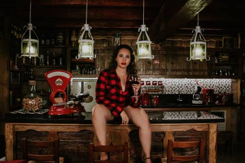 Ensaio feminino; Fotografia feminina; Recanto Bueno; Celina Munhoz; Novo Hamburgo; Fotografia Lifestyle; Nova Petropolis; Ensaio Teen; Ensaio 15th; 15 anos; Fotografo de 15 Anos; Camarim Madri; Adriana Krieger; Manu Garcia; Secret Closet; Boudoir;'