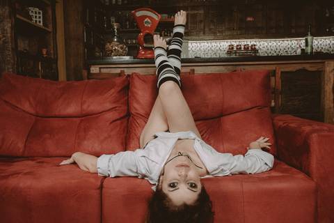 Ensaio feminino; Fotografia feminina; Recanto Bueno; Celina Munhoz; Novo Hamburgo; Fotografia Lifestyle; Nova Petropolis; Ensaio Teen; Ensaio 15th; 15 anos; Fotografo de 15 Anos; Camarim Madri; Adriana Krieger; Manu Garcia; Secret Closet; Boudoir;'