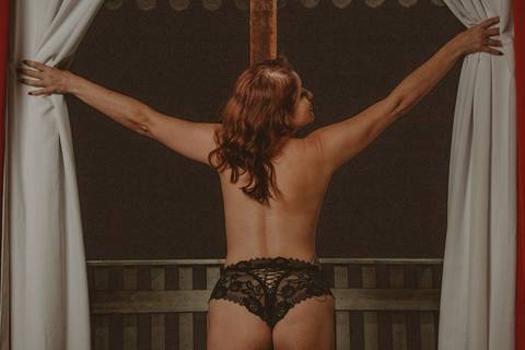 Ensaio feminino; Fotografia feminina; Recanto Bueno; Celina Munhoz; Novo Hamburgo; Fotografia Lifestyle; Nova Petropolis; Ensaio Teen; Ensaio 15th; 15 anos; Fotografo de 15 Anos; Camarim Madri; Adriana Krieger; Manu Garcia; Secret Closet; Boudoir;'