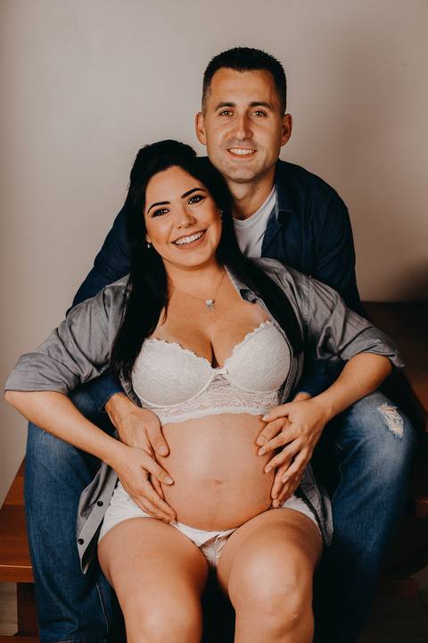 Ensaio Gestante; Mãe de Menina; Fotografia gestante; Fotografia gestante São Leopoldo; Fotografia gestante; Fotografia de família; São Leopoldo; Fotografia com animais; Ensaio de família; Gravidez; Grêmio;'