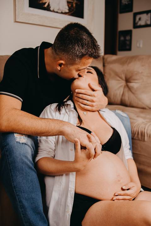 Ensaio Gestante; Mãe de Menina; Fotografia gestante; Fotografia gestante São Leopoldo; Fotografia gestante; Fotografia de família; São Leopoldo; Fotografia com animais; Ensaio de família; Gravidez; Grêmio;'