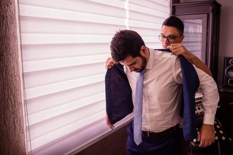 Maquiagem; Making of; Noiva; Noivo; Pré Wedding; Street Wedding; Celina Munhoz; Adriana Kruger; Manu Garcia; Camarim Madri; Wandering Wedding; São Francisco de Paula; Fotografia de Casal; Fotografia de Casamento; Pré Wedding; São Leopoldo; Belo Horizonte;'