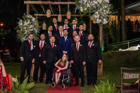 Maquiagem; Making of; Noiva; Noivo; Pré Wedding; Street Wedding; Celina Munhoz; Adriana Kruger; Manu Garcia; Camarim Madri; Wandering Wedding; São Francisco de Paula; Fotografia de Casal; Fotografia de Casamento; Pré Wedding; São Leopoldo; Belo Horizonte;'
