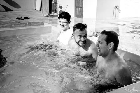 Maquiagem; Making of; Noiva; Noivo; Pré Wedding; Street Wedding; Celina Munhoz; Adriana Kruger; Manu Garcia; Camarim Madri; Wandering Wedding; São Francisco de Paula; Fotografia de Casal; Fotografia de Casamento; Pré Wedding; São Leopoldo; Belo Horizonte;'