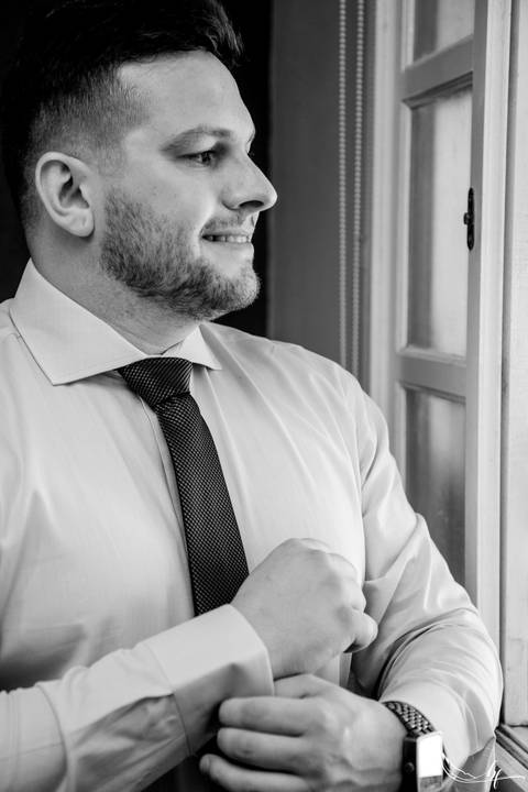 Maquiagem; Making of; Noiva; Noivo; Pré Wedding; Street Wedding; Celina Munhoz; Adriana Kruger; Manu Garcia; Camarim Madri; Wandering Wedding; São Francisco de Paula; Fotografia de Casal; Fotografia de Casamento; Pré Wedding; São Leopoldo; Belo Horizonte;'