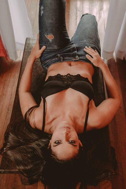 Ensaio feminino; Fotografia feminina; Recanto Bueno; Celina Munhoz; Novo Hamburgo; Fotografia Lifestyle; Nova Petropolis; Ensaio Teen; Ensaio 15th; 15 anos; Fotografo de 15 Anos; Camarim Madri; Adriana Krieger; Manu Garcia; Secret Closet; Boudoir;'