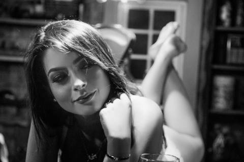 Ensaio feminino; Fotografia feminina; Recanto Bueno; Celina Munhoz; Novo Hamburgo; Fotografia Lifestyle; Nova Petropolis; Ensaio Teen; Ensaio 15th; 15 anos; Fotografo de 15 Anos; Camarim Madri; Adriana Krieger; Manu Garcia; Secret Closet; Boudoir;'