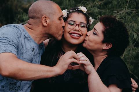 Ensaio feminino; Fotografia feminina; Recanto Bueno; Celina Munhoz; Novo Hamburgo; Fotografia Lifestyle; Nova Petropolis; Ensaio Teen; Ensaio 15th; 15 anos; Fotografo de 15 Anos; Debutante; Camarim Madri; Adriana Krieger; Manu Garcia;'