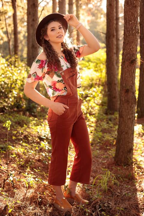 Ensaio feminino; Fotografia feminina; Recanto Bueno; Celina Munhoz; Novo Hamburgo; Fotografia Lifestyle; Nova Petropolis; Ensaio Teen; Ensaio 15th; 15 anos; Fotografo de 15 Anos; Debutante; Camarim Madri; Adriana Krieger; Manu Garcia;'