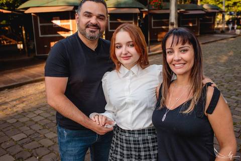 Ensaio feminino; Fotografia feminina; Recanto Bueno; Celina Munhoz; Novo Hamburgo; Fotografia Lifestyle; Nova Petropolis; Ensaio Teen; Ensaio 15th; 15 anos; Fotografo de 15 Anos; Debutante; Camarim Madri; Adriana Krieger; Manu Garcia;'