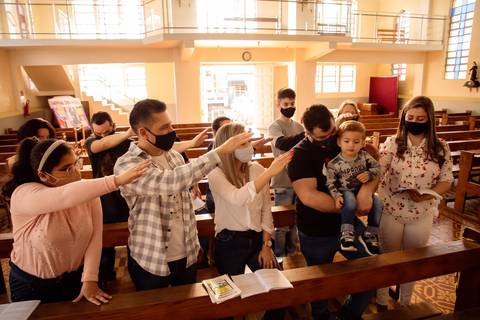 Paroquia Santa Catarina; Fotografia de Família; Fotografo de Eventos; São Leopoldo; Novo Hamburgo; Dois Irmãos; Ivoti; Esteio; Fotografo de Batizado; Fotografia de Batizado; Batizado; Catedral Basílica São Luiz Gonzaga; Paroquia São Jose Operário;'