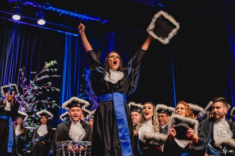Feevale; Formatura; Fotografo de Formatura; Universidade Feevale; Novo Hamburgo; São Leopoldo; Colação de grau; Unisinos; Direito; Fotografia de Formatura; Uninter; Prova de Toga; Marketing; Medicina; Administração;'