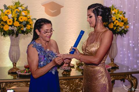 Feevale; Formatura; Fotografo de Formatura; Universidade Feevale; Novo Hamburgo; São Leopoldo; Colação de grau; Unisinos; Direito; Fotografia de Formatura; Uninter; Prova de Toga; Marketing; Medicina; Administração;'